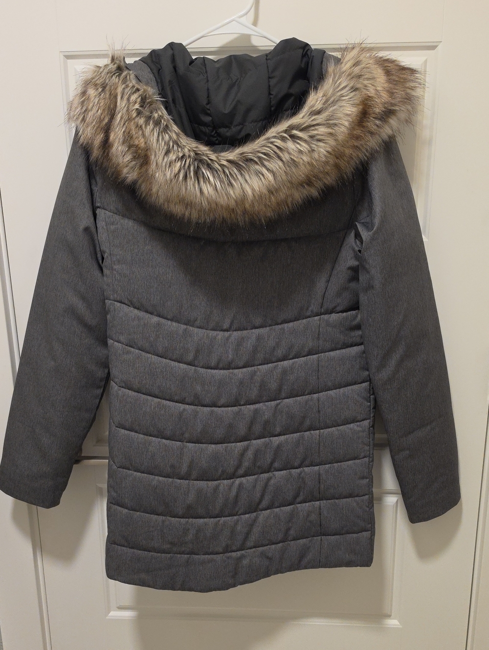 The North Face Winter Jacket Large - Picture 7 of 9